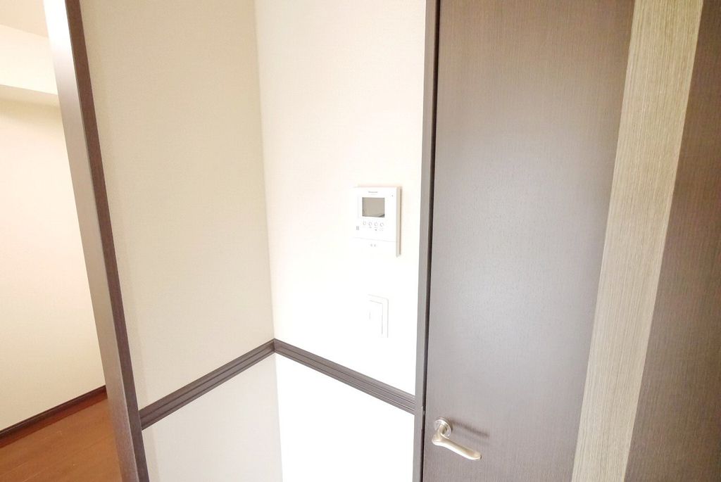 セキュリティ　収納