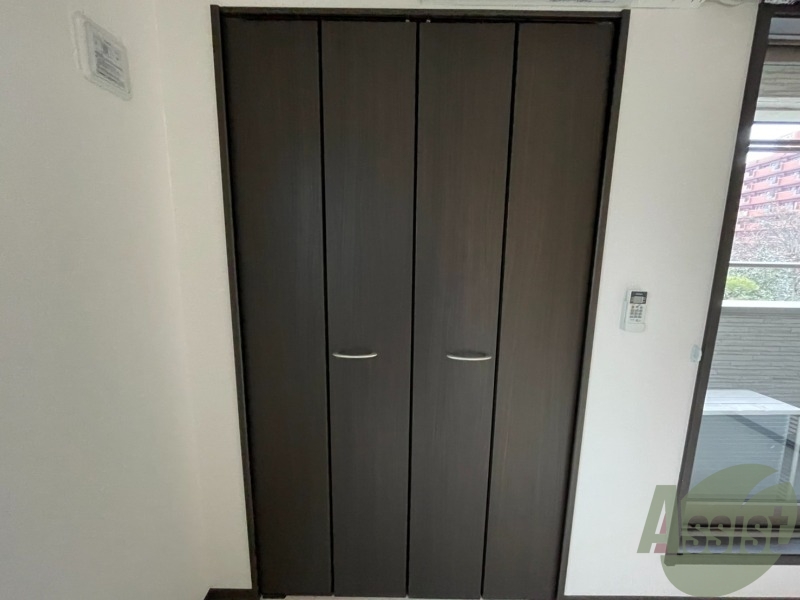 収納　収納はこちら。中の様子が気になりますね。。