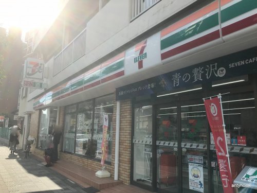 コンビニ　セブンイレブン 大阪東中島1丁目店（コンビニ）まで166m