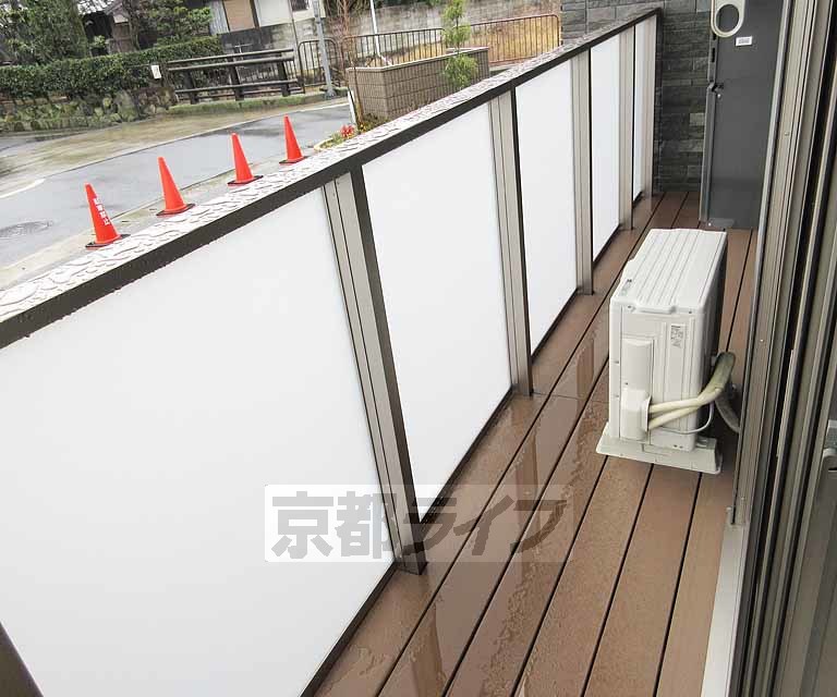 バルコニー　ひろーいベランダ