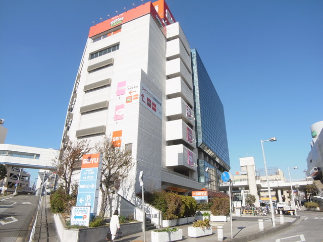 ショッピングセンター　リボンとりで（ショッピングセンター）まで1030m