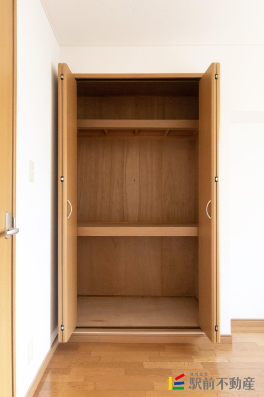 収納　写真は別部屋