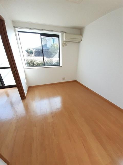 居室・リビング　居室