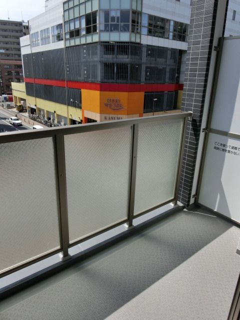 バルコニー　バルコニー