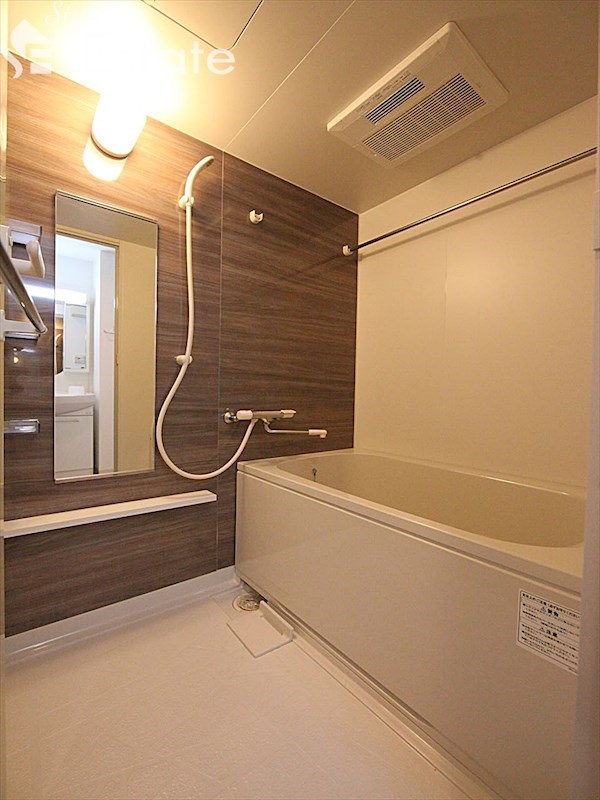 バス・シャワールーム　バスルーム