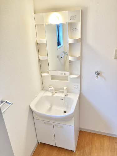 洗面設備　洗面化粧台