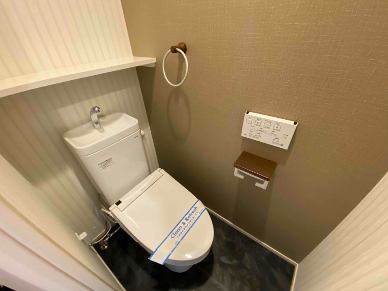 トイレ　別号室イメージ