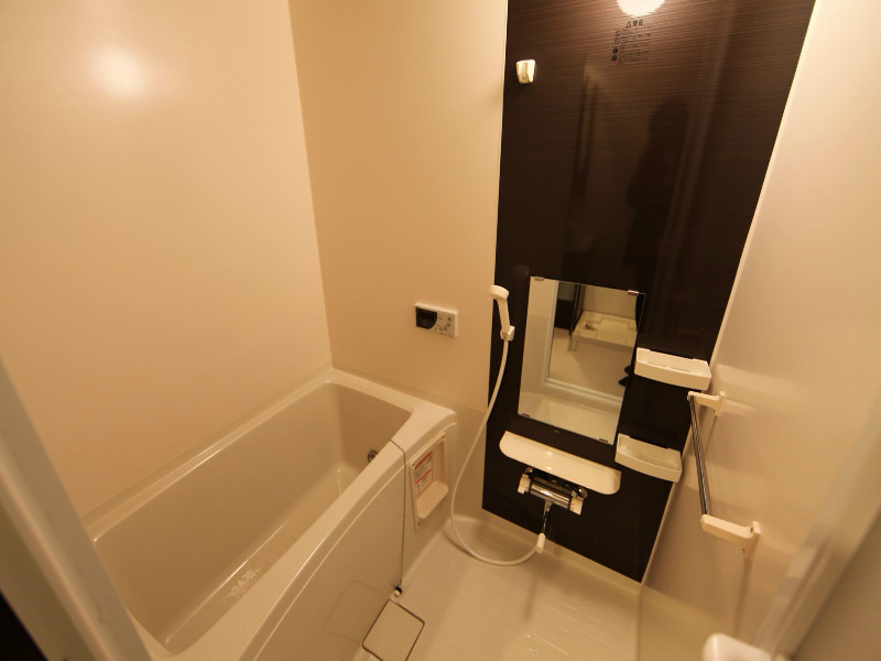 バス・シャワールーム　追い焚き付　オートバス機能付バスルーム