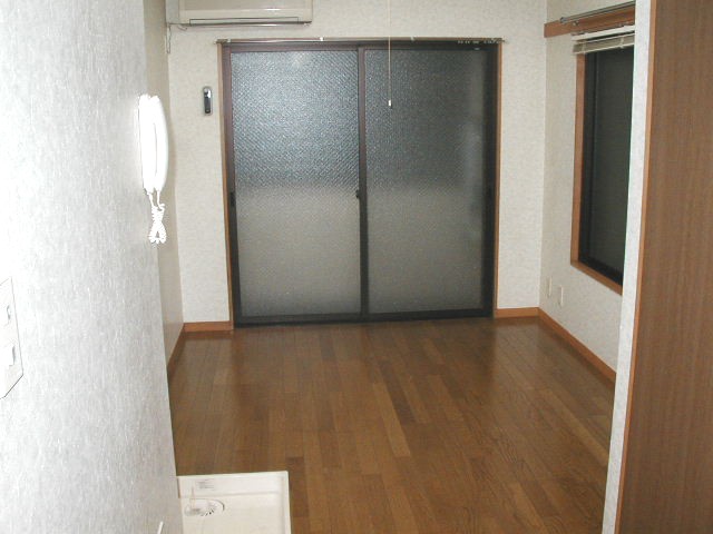 居室・リビング　洋室(1)　＊別室＊