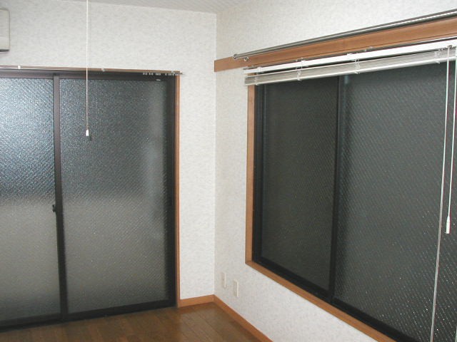 居室・リビング　洋室(2)　＊別室＊