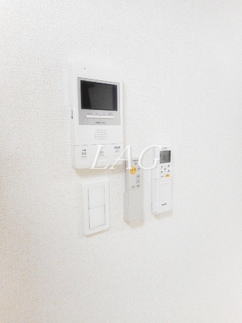 セキュリティ　モニター付きインターフォンです。