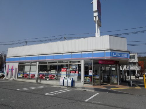 コンビニ　ローソン 藤原台北町六丁目店（コンビニ）まで204m