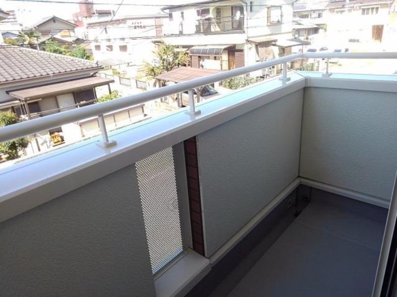 バルコニー　図面と現状に相違がある場合には現状を優先