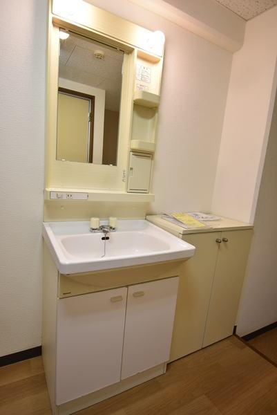 洗面設備　同仕様写真