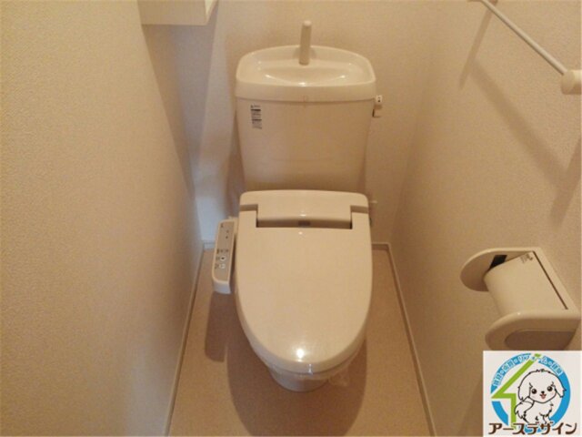 トイレ　コンパクトで使いやすいトイレです