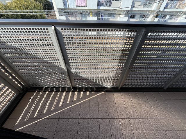 バルコニー　ドムスクレスト中町