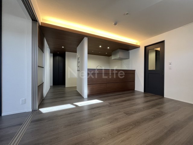 居室・リビング　ドムスクレスト中町