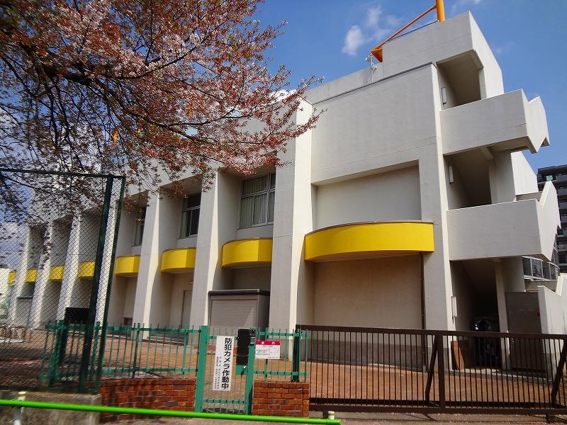 小学校　町田第一小学校（小学校）まで873m