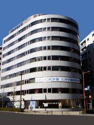 高校・高専　学校法人八洲学園高等学校大阪中央校（高校・高専）まで683m