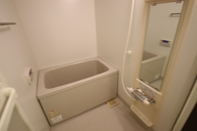 バス・シャワールーム　別室の参考写真です。※現況優先