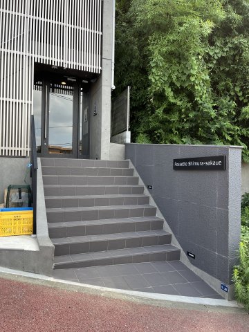 ロビー　外はこのようになっています