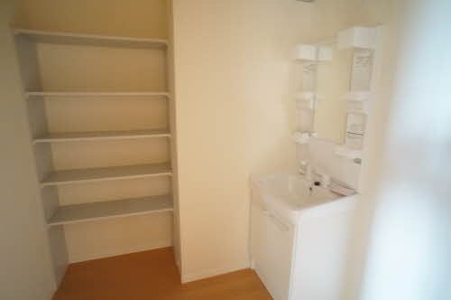 洗面設備　洗面化粧台