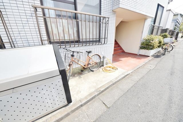 駐車場　★駐輪場です★