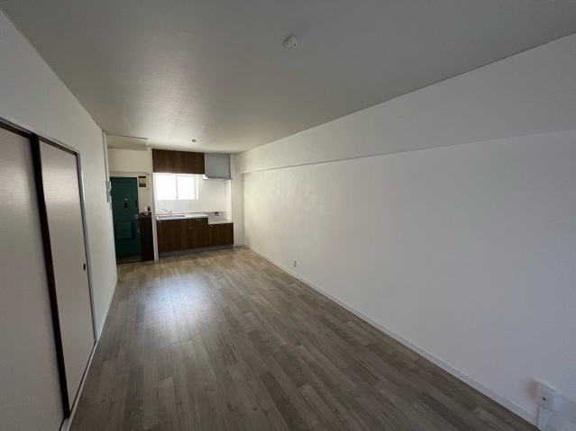 居室・リビング　同物件別号室の写真です。