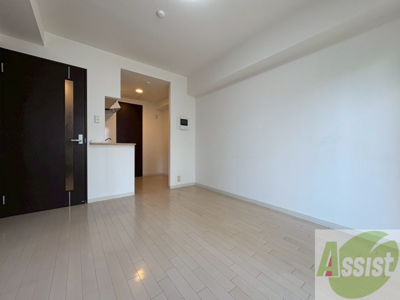 居室・リビング　広くてキレイなお部屋が広がっていて、充実した生活が送れそう。