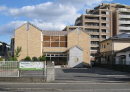 病院　春日皮膚科クリニック（病院）まで468m