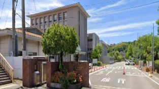 中学校　大分大学教育学部附属学校中学校（中学校）まで722m