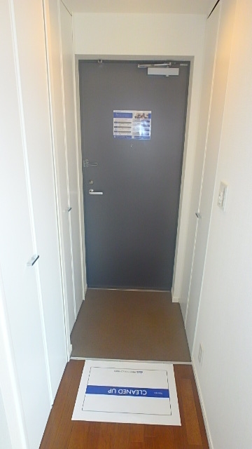 玄関　※別室参考写真