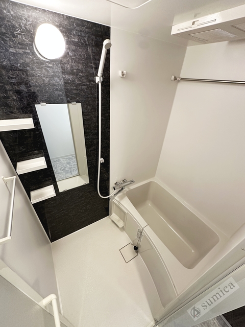 バス・シャワールーム　浴室暖房乾燥機付きバスルーム♪