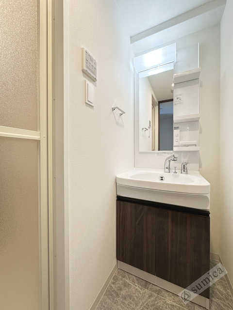 洗面設備　シャンプードレッサー・朝シャンはこちらで♪♪