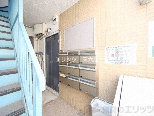 ロビー　バルコニー