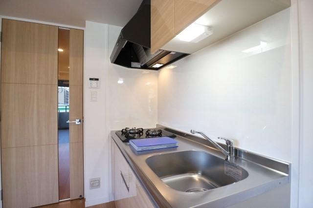 キッチン　コンパクトなキッチンで掃除もラクラク