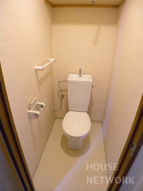 トイレ　西京極エリアのファミリー物件