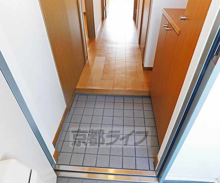 玄関　お掃除しやすい玄関です！