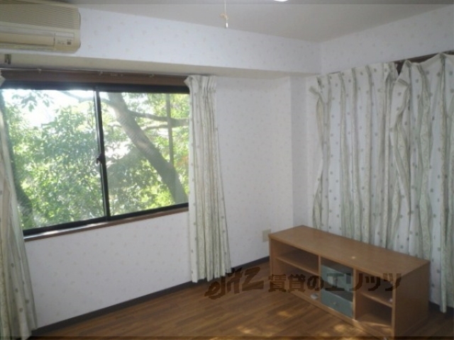 居室・リビング　居室