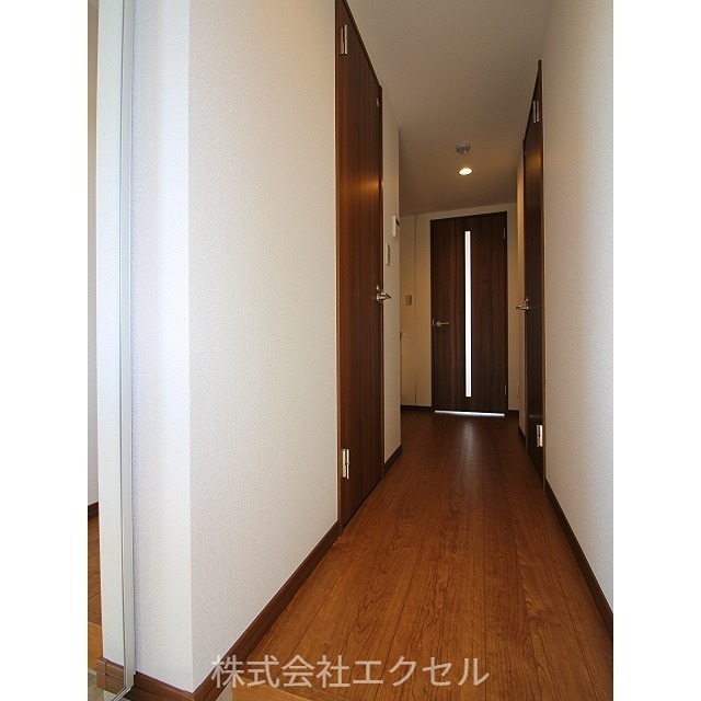 玄関　同建物別室の写真です。