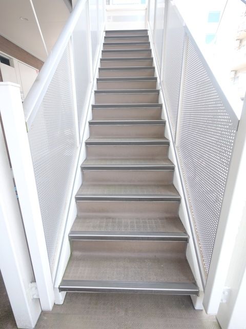 その他　★階段です★