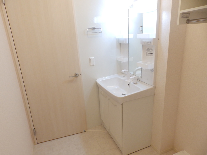 洗面設備　洗髪洗面化粧台