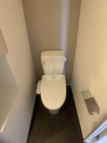 トイレ　GRAN PASEO新大塚