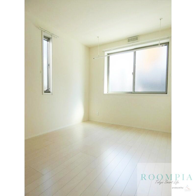 居室・リビング　物件画像