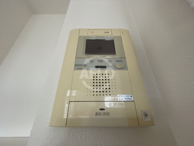 セキュリティ　レジディア江戸堀　モニターホン