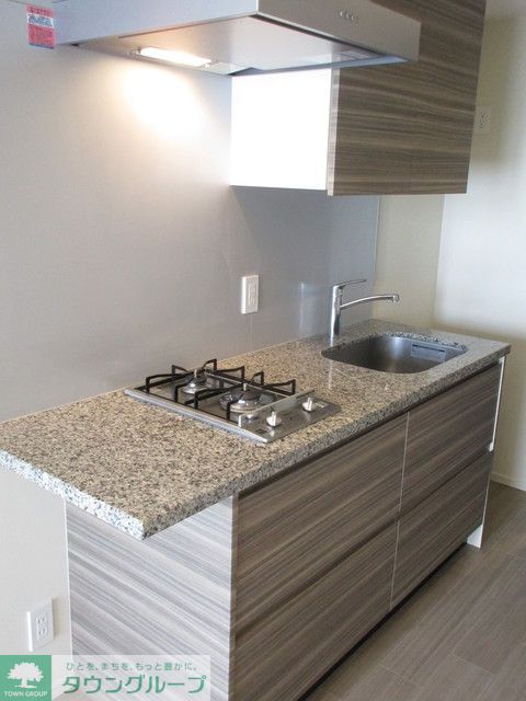 キッチン　Aタイプ2017年5月撮影 同タイプ907号室の写真です。