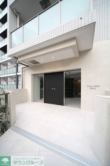 エントランス　2013年11月撮影