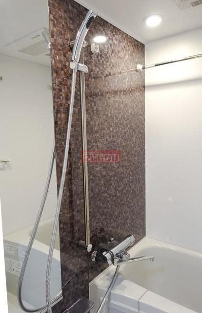 バス・シャワールーム　洗面