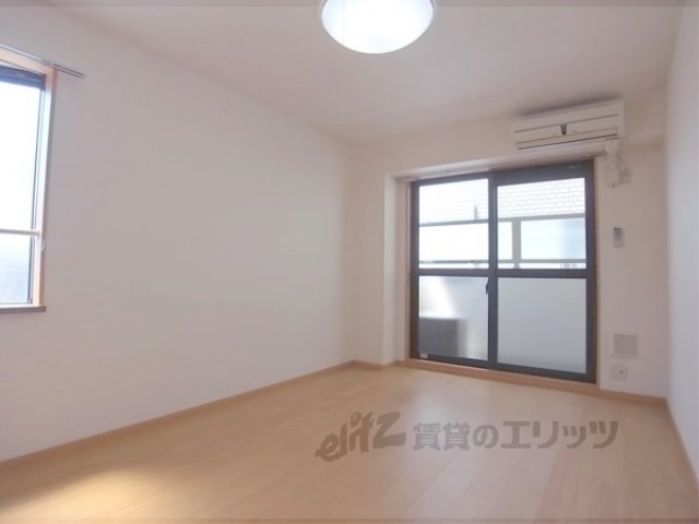 居室・リビング　居室