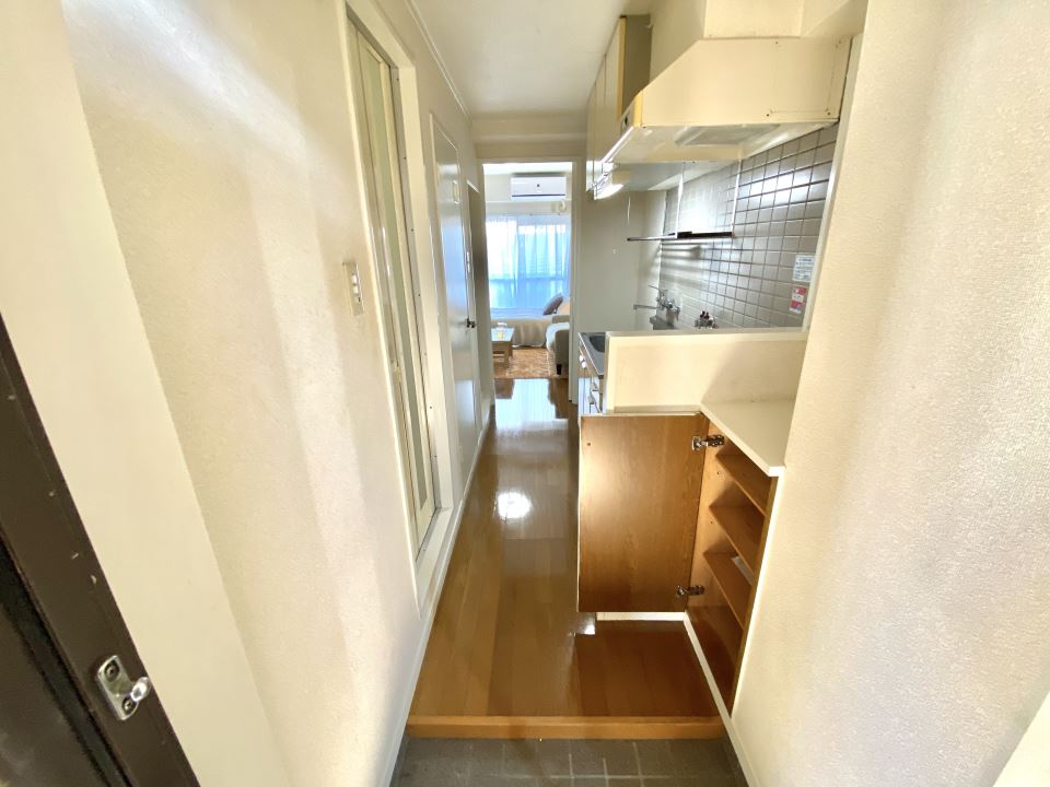 玄関　靴箱も有り玄関すっきり